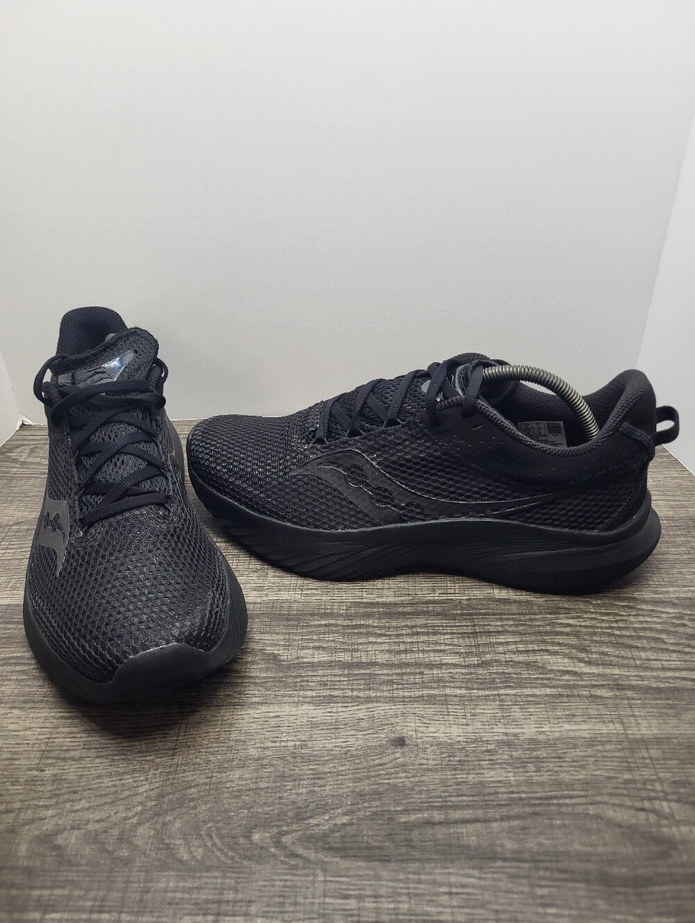 Saucony Kinvara 14 Triple Black S20823-12 Running Shoes Sneakers Mens Size 10